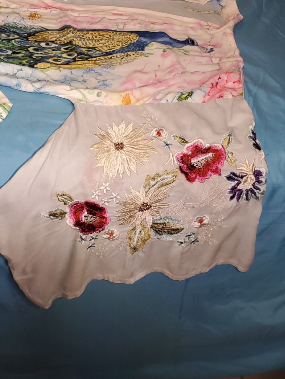 Aratta Satin Peacock Kimono Robe in Blue, Green, Pink - Picture 3 of 10